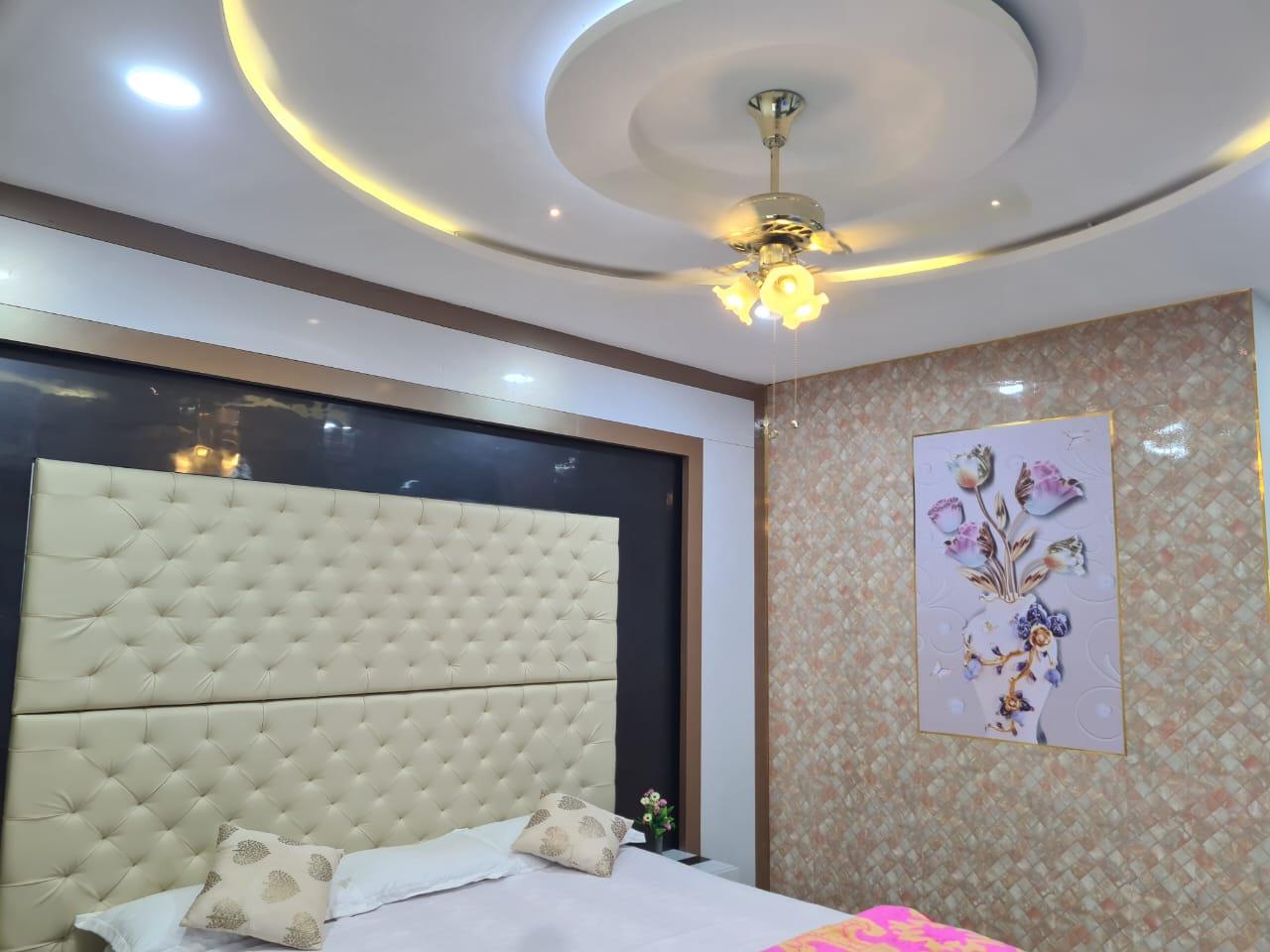 Celebrity Choice Hotel 
Pattiseema Resorts