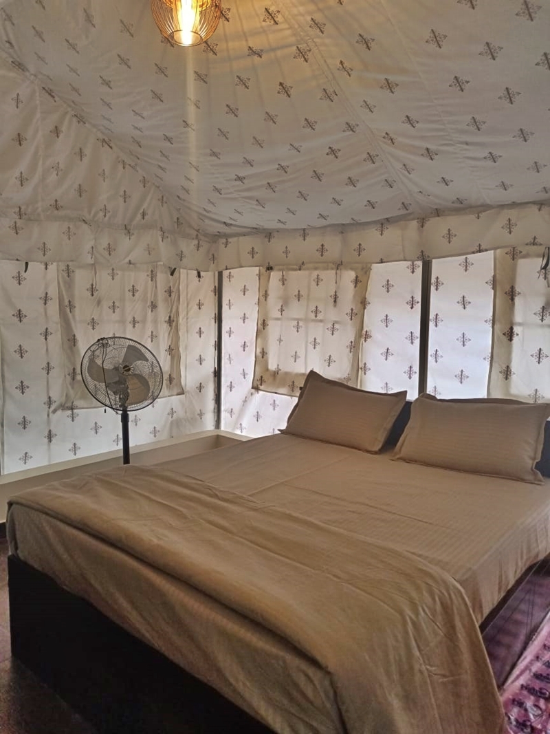 PALOMA HOLIDAY RESORTS SWISS COTTAGE TENTS PALOMA HOLIDAY RESORTS SWISS COTTAGE TENTS