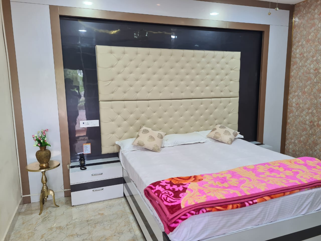 Celebrity Choice Hotel 
Pattiseema Resorts