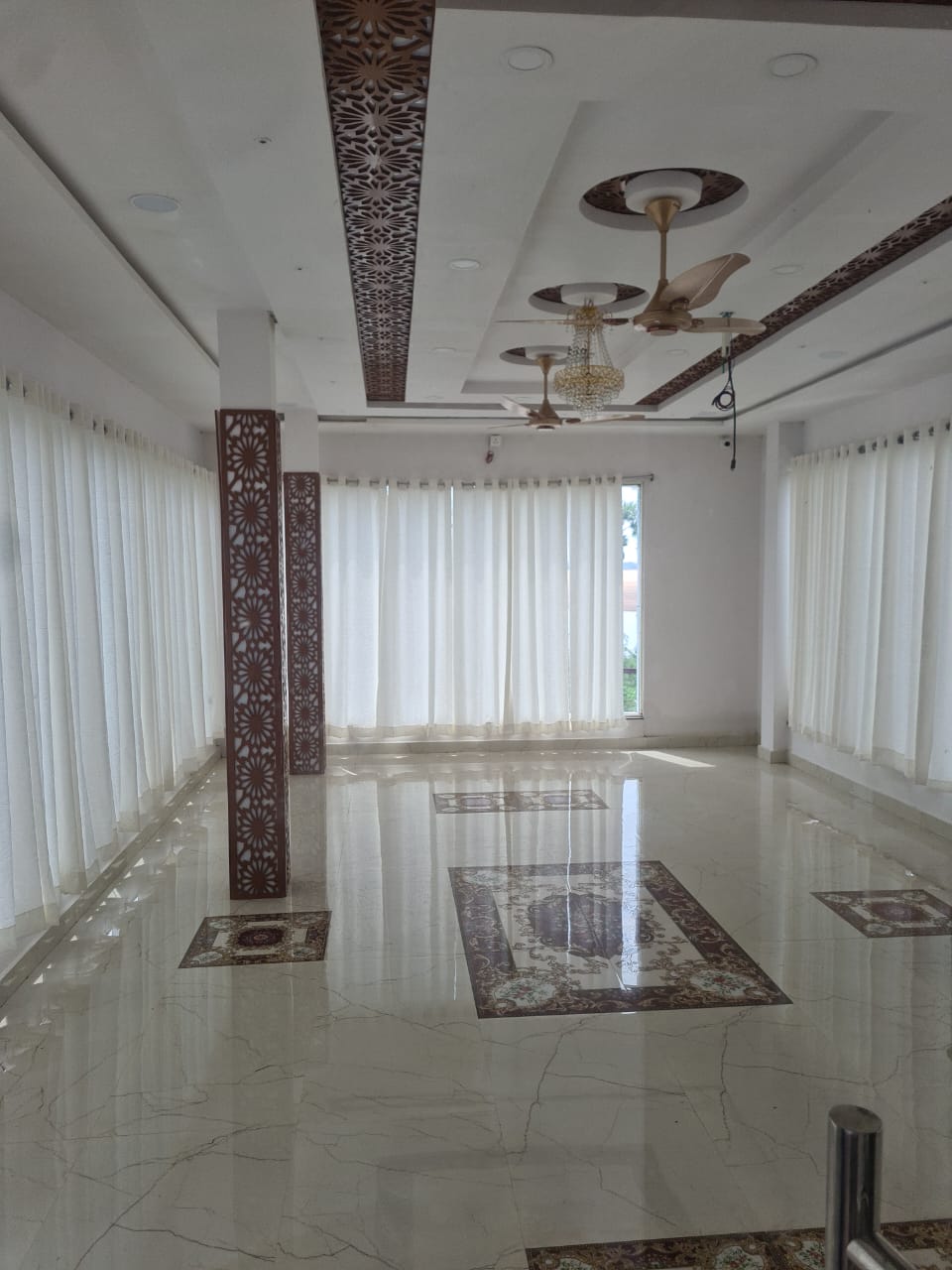 Celebrity Choice Hotel 
Pattiseema Resorts