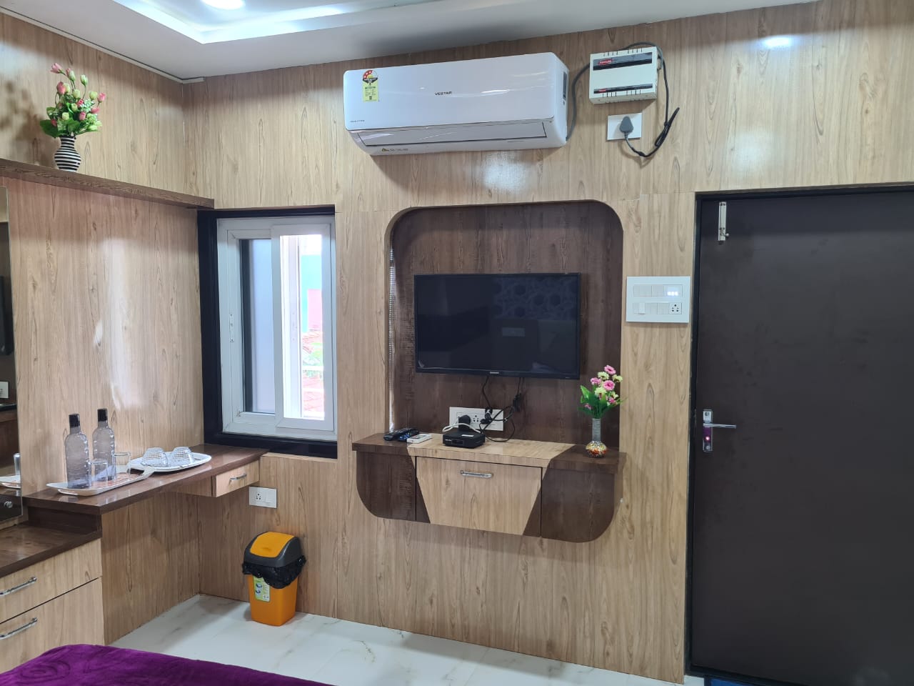 Celebrity Choice Hotel 
Pattiseema Resorts
